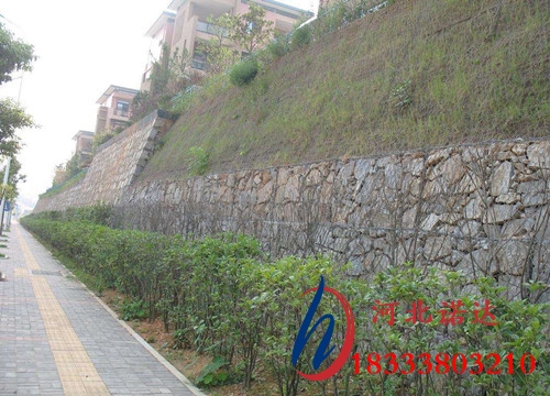 石籠網(wǎng)護(hù)坡